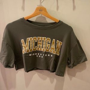 Super cropped Michigan tee shirt